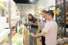 破关税壁垒 德化政企合力促陶瓷“优品出 破关税壁垒 德化政企合力促陶瓷“优品出